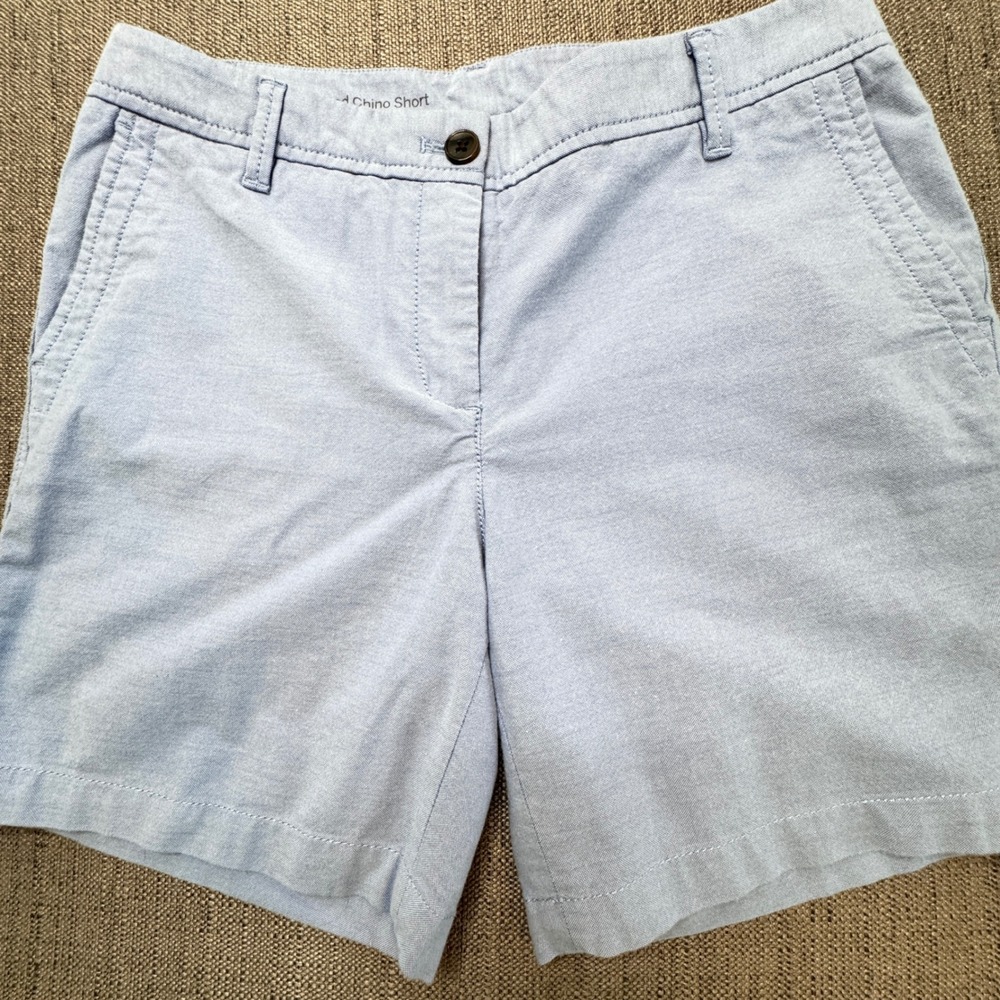 Talbots Relaxed Chino Shorts Light Blue Cotton Stretch Size 4 Oxford Weave